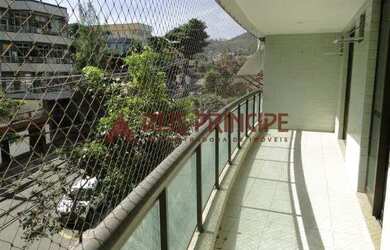 Imagem: O apartamento possui 3 Dormitórios, 1 Banheiro, 2 Vagas na