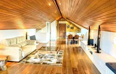 Imagem 10: Casa de condomínio para aluguel e venda tem 350 metros quadrados com...