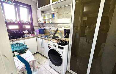 Imagem 8: Sobrado semi mobiliado no bairro De Lazzer!