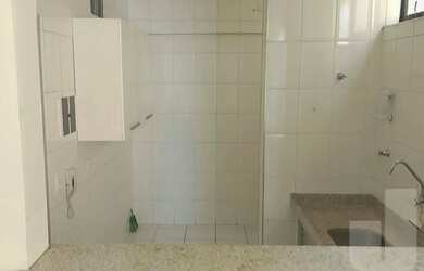 Imagem: O apartamento possui 1 Dormitório, 1 Banheiro, 1 Vaga na garagem