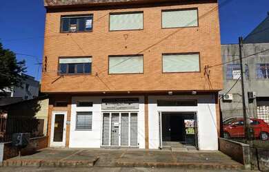 Imagem: O depósito possui 30m² de Área e está localizado em Centro