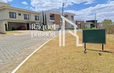 Imagem: O terreno está localizado em Setor Habitacional Jardim Botânico