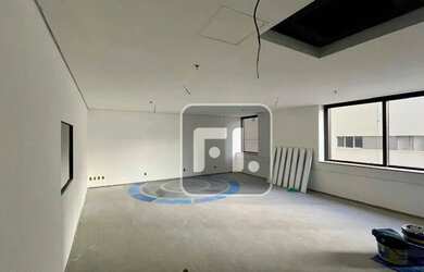 Imagem 2: Conjunto, 412 m² - venda por R$ 6.470.000,09 ou aluguel por R$ 52.200,00/mês...