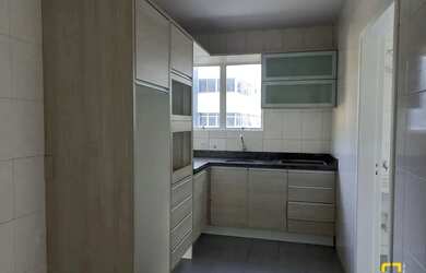 Imagem 3: Apartamento 2 dormitórios mais dependência completa, 1 vaga - Centro...