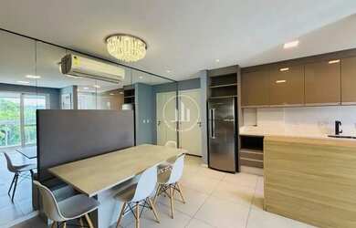 Imagem: O apartamento possui 3 Dormitórios, 2 Banheiros, 1 Vaga na