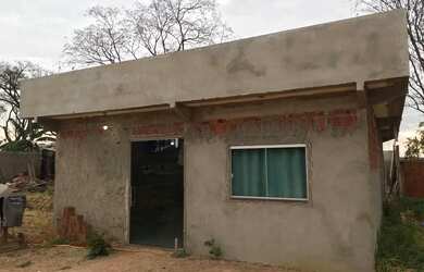 Imagem: A casa em condomínio possui 3 Dormitórios, 2 Banheiros, 3