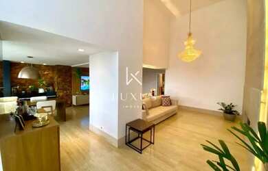 Imagem 6: Imóvel para venda tem 220 metros quadrados com 4 quartos em Vila da Serra...