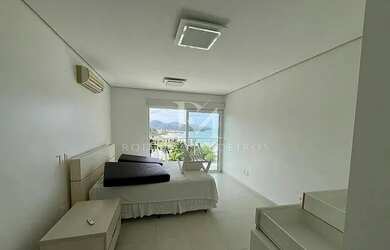 Imagem 8: Casa mobiliada com 6 suítes e vista para o mar no Itapema Plazza