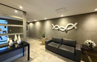 Imagem: O apartamento possui 3 Dormitórios, 3 Banheiros, 2 Vagas na