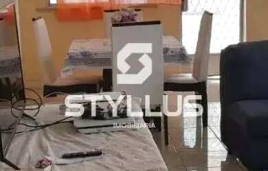 Imagem: A casa possui 3 Dormitórios, 4 Banheiros, 2 Vagas na garagem