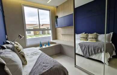 Imagem: A casa possui 3 Dormitórios, 4 Banheiros, 2 Vagas na garagem