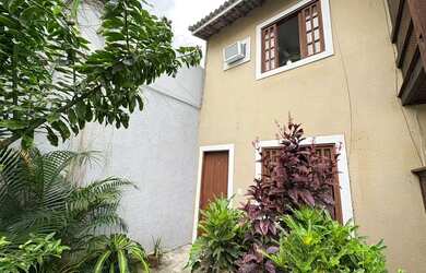 Imagem: A casa em condomínio possui 2 Dormitórios, 2 Banheiros, 1