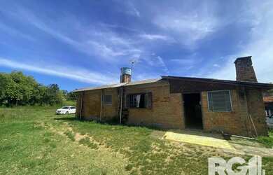 Imagem 4: Casa em Boa Vista do Sul. Churrasqueira, Varanda, 60m² de Áreae1 Banheiro