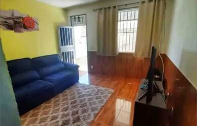 Imagem: A casa possui 2 Dormitórios, 4 Banheiros, 3 Vagas na garagem