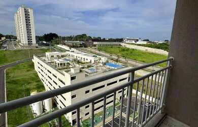 Imagem: A casa possui 2 Dormitórios, 2 Banheiros, 2 Vagas na garagem