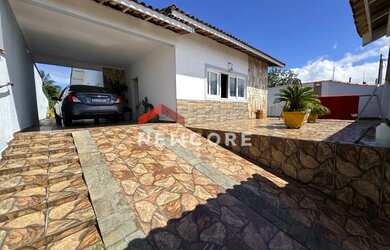 Imagem: Casa em Rua Cuiabá - Jardim Ribamar - Peruíbe/SP