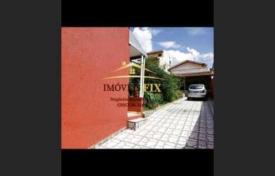 Imagem: A casa possui 2 Dormitórios, 2 Banheiros, 4 Vagas na garagem