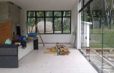 Imagem 8: Condomínio residencial de alto padrão no bairro Ponta Aguda