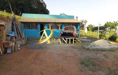 Imagem: A chácara possui 1.400m² de Área e está localizado em Serrinha