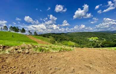 Imagem 2: Lote/Terreno para venda possui 600 metros quadrados em 4 Cantos - Nazaré...