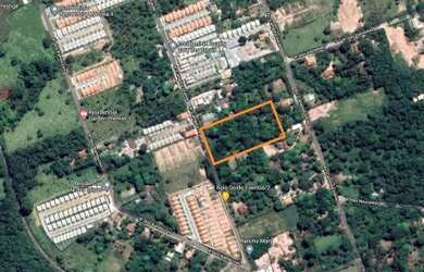 Imagem: O terreno possui 5.000m² de Área e está localizado em Senador