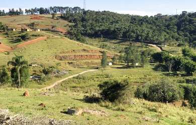 Imagem 15: Lote/Terreno para venda possui 1000 metros quadrados em Centro - Nazaré Paulista - SP