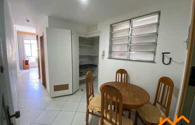 Imagem: A kitnet possui 1 Banheiro, 28m² de Área e está localizado