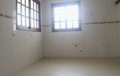 Imagem 5: Porto Alegre - Casa Padrão - Guarujá