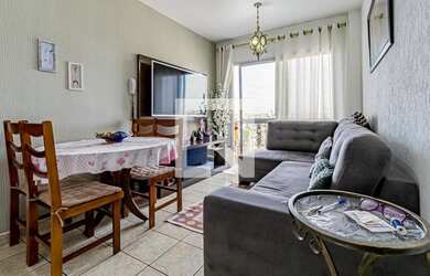 Imagem: O apartamento à venda possui 2 Dormitórios, 1 Banheiro, 1