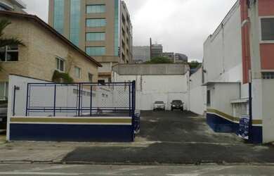 Imagem: O depósito possui 330m² de Área e está localizado em Bairro