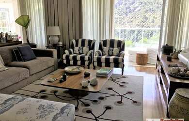 Imagem: O apartamento possui 3 Dormitórios, 5 Banheiros, 5 Vagas na