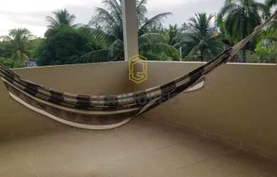 Imagem: A casa possui 3 Dormitórios, 2 Banheiros, 5 Vagas na garagem