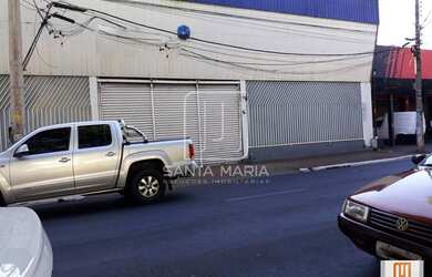 Imagem: O depósito possui 2396m² de Área e está localizado em Campos