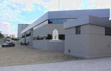 Imagem: O depósito possui 5 Vagas na garagem, 6.000m² de Área e