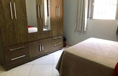 Imagem 9: Casa na RIBEIRA frente de rua