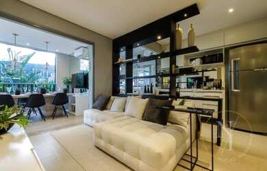 Imagem: O apartamento possui 2 Dormitórios, 2 Banheiros, 1 Vaga na