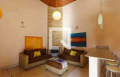 Imagem: A casa em condomínio possui 2 Dormitórios, 2 Banheiros, 5