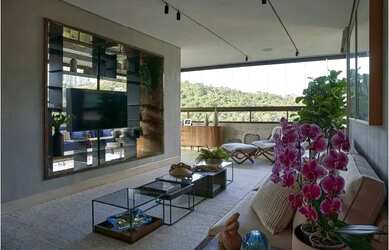 Imagem: O apartamento possui 4 Dormitórios, 5 Banheiros, 5 Vagas na