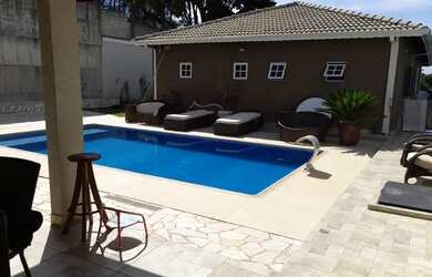 Imagem 8: CAsa com Piscina -Atibaia