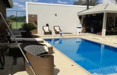 Imagem 13: CAsa com Piscina -Atibaia