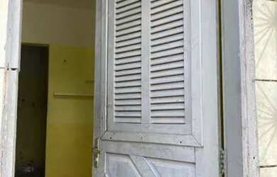 Imagem 2: Vende se. 1 Banheiroe2 Dormitórios