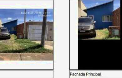 Imagem: A casa possui 1 Dormitório, 1 Banheiro, 1 Vaga na garagem