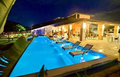 Imagem: A casa em condomínio possui 4 Dormitórios, 4 Banheiros, 2