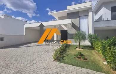 Imagem: A casa em condomínio possui 3 Dormitórios, 4 Banheiros, 4