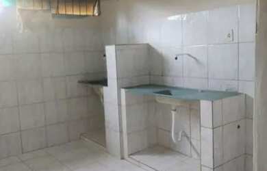 Imagem: A casa possui 1 Dormitório, 1 Banheiro, 45m² de Área e está