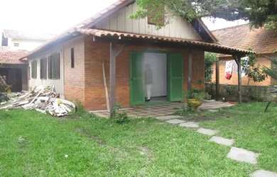 Imagem: O depósito possui 1 Vaga na garagem, 90m² de Área e está