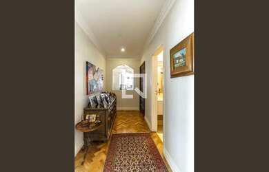 Imagem: O apartamento possui 4 Dormitórios, 4 Banheiros, 4 Vagas na