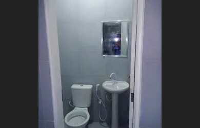 Imagem: A casa possui 2 Dormitórios e 1 Banheiro e está localizado