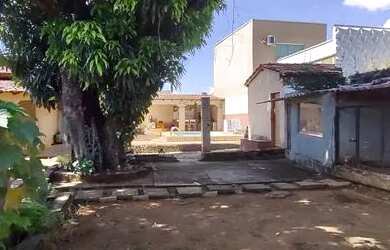 Imagem: A casa em condomínio possui 1 Dormitório, 1 Banheiro, 289m²