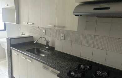 Imagem: O apartamento possui 3 Dormitórios, 2 Banheiros, 2 Vagas na